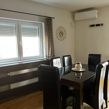 L&d Διαμέρισμα Κρούσεβατς